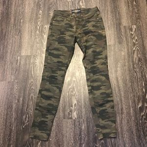 Lucky Brand Camo Jeans